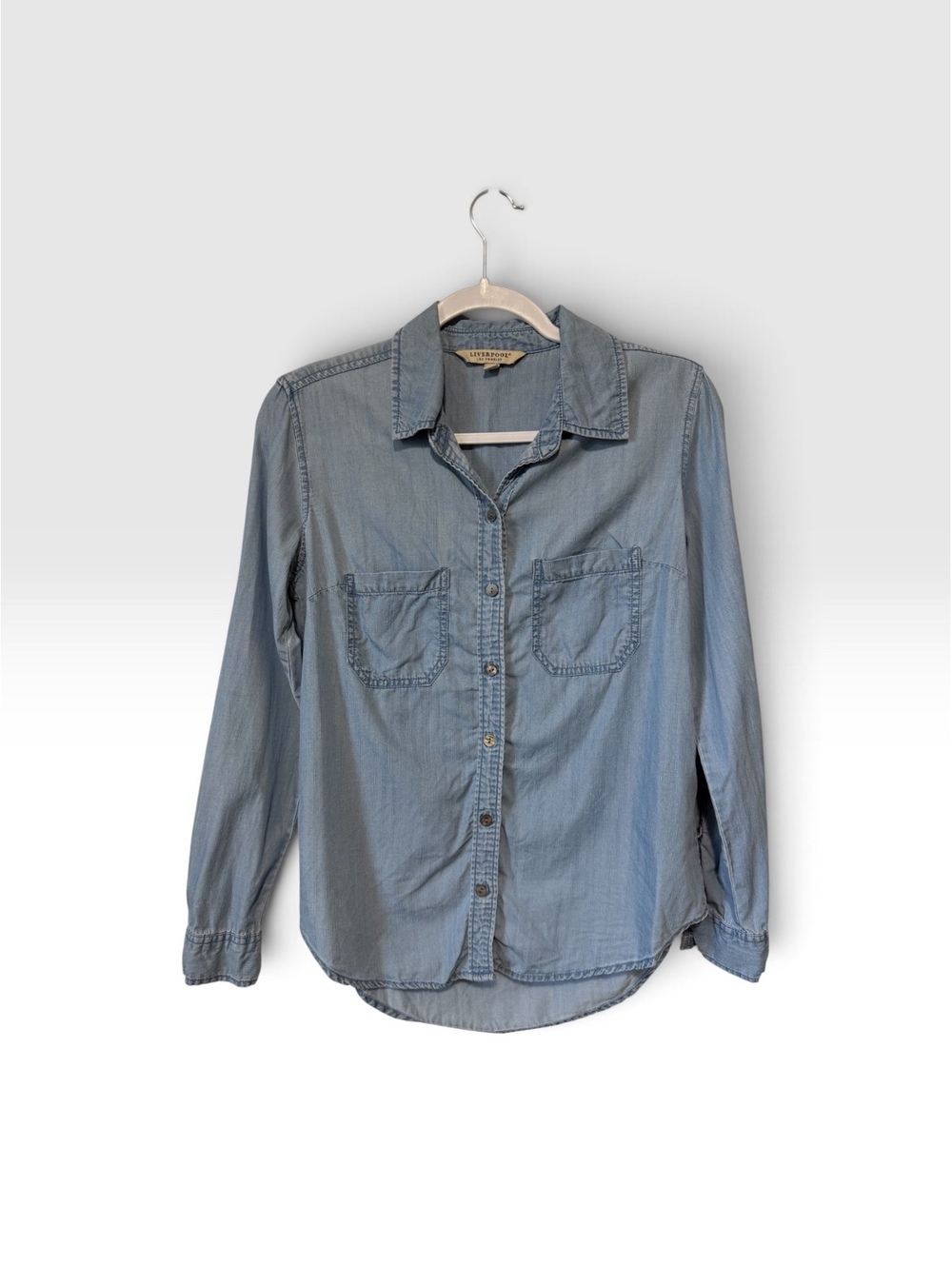 Liverpool Los Angeles Woman’s Casual Light Blue Denim Button-Up Shirt XS